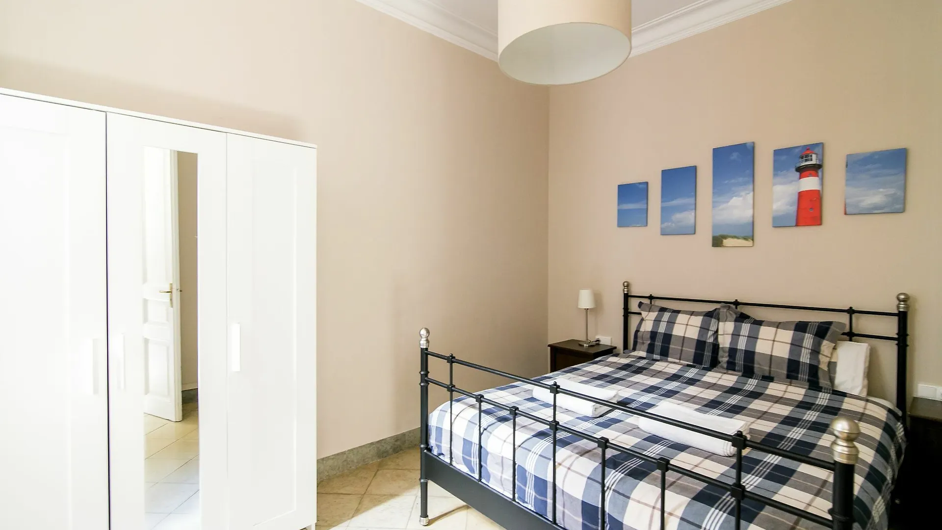 Placa Universitat Apartments Barcelona 0*,  Spain